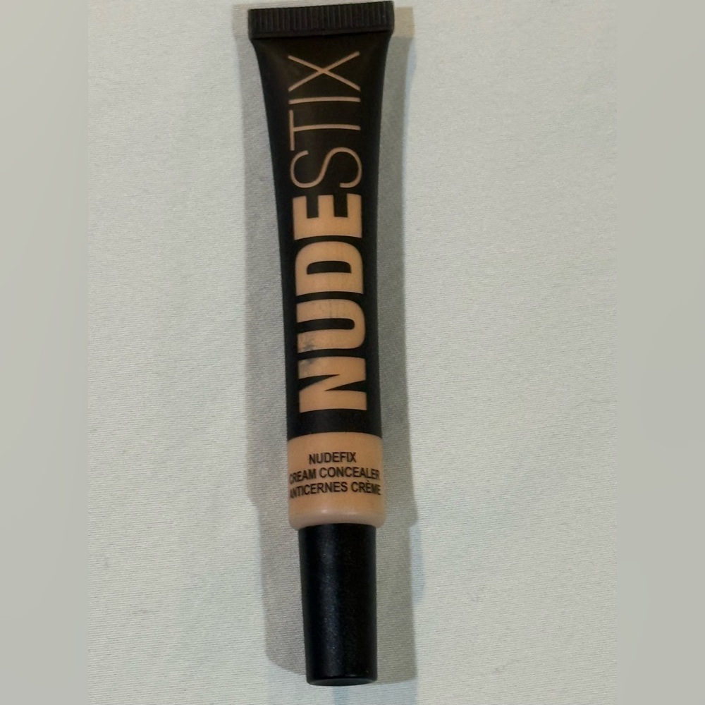 NUDESTIX Nudefix Cream Concealer in Nude 5
